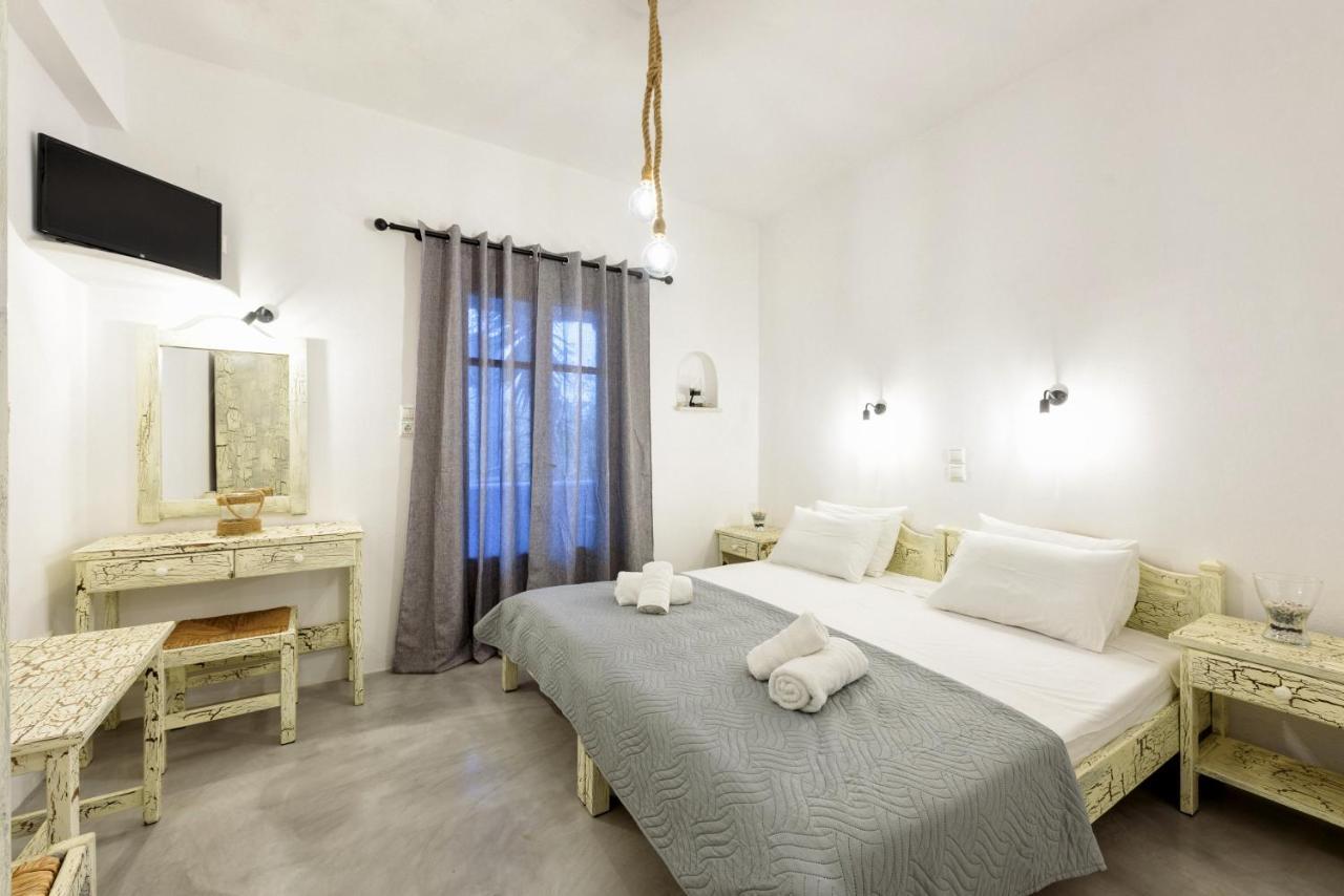 Joseph Apartments Парос Екстериор снимка